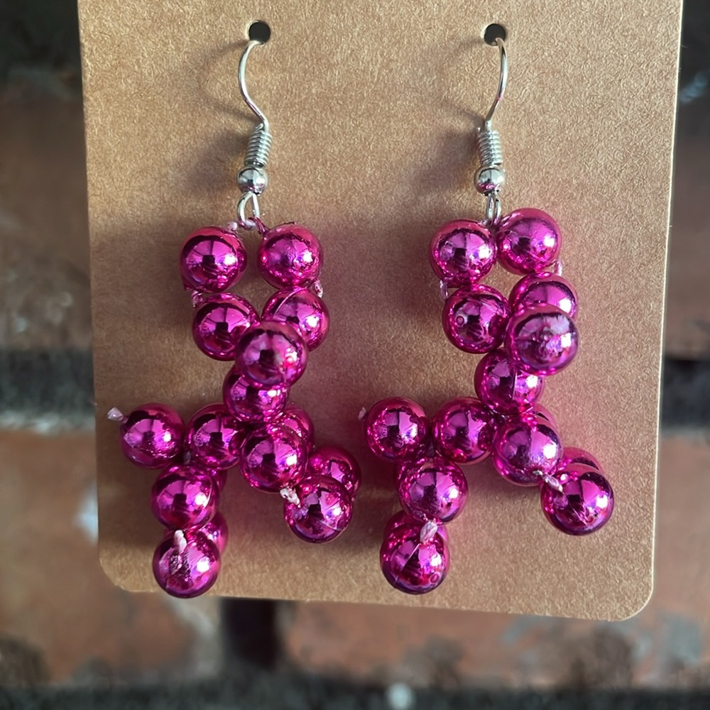 Balloon dog earrings